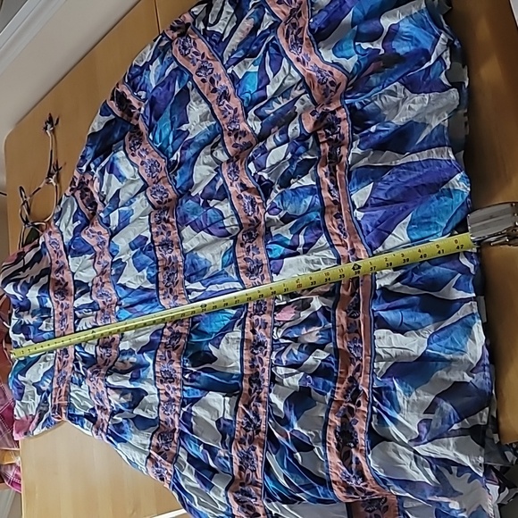 Farm Rio Foliage Printed Tiered Cotton Midi Dress - Picture 15 of 15